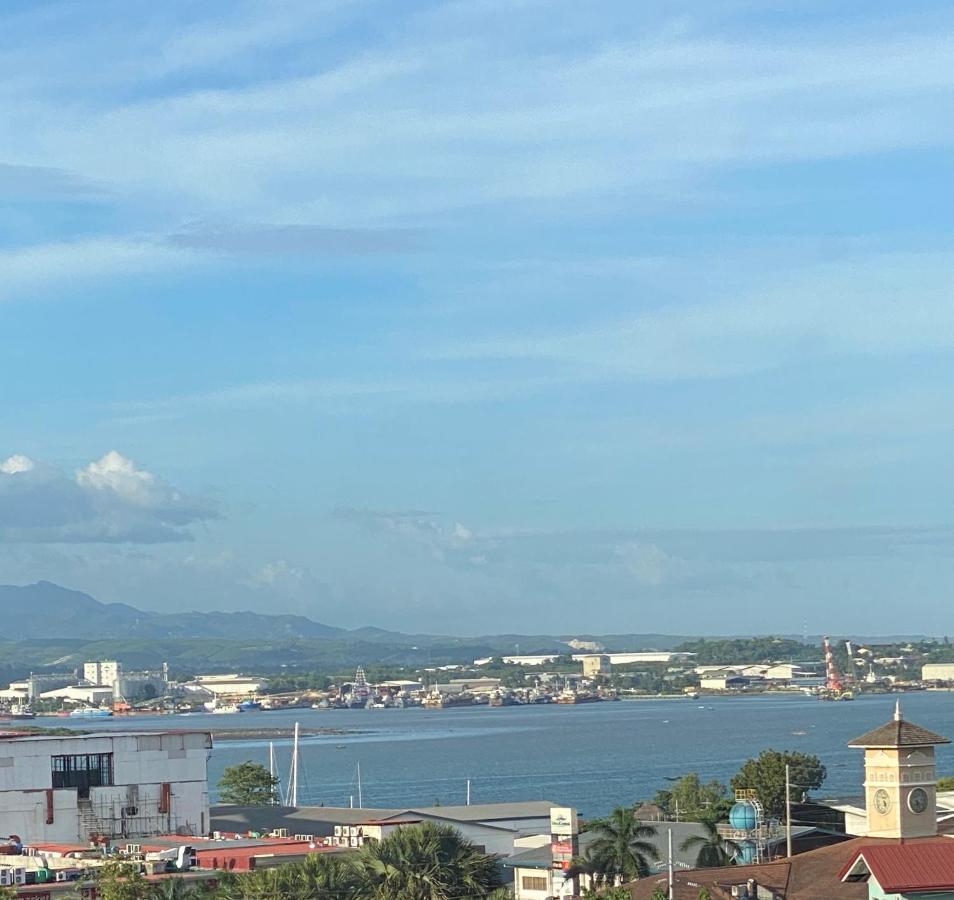 Seaview Amani Grand Resort Residences 3-5Mins From Airport Lapu-Lapu City Zewnętrze zdjęcie
